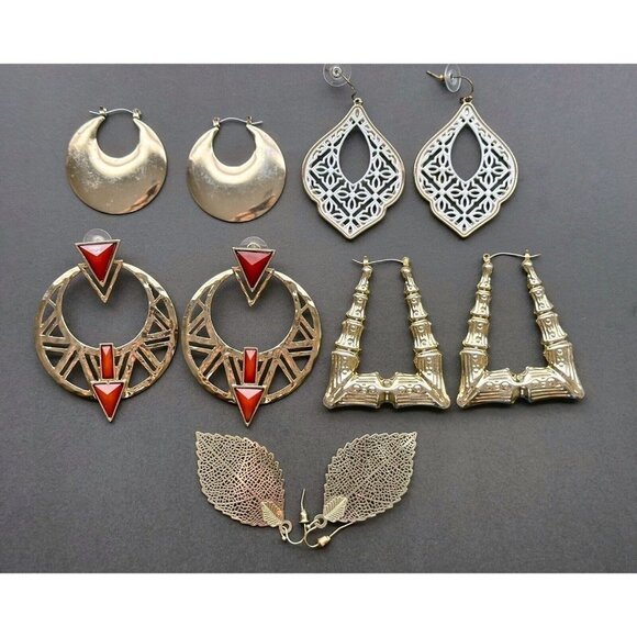 Unbranded Jewelry - Vintage gold tone round Oriental Style filigree two tone, hoop earrings set of 5